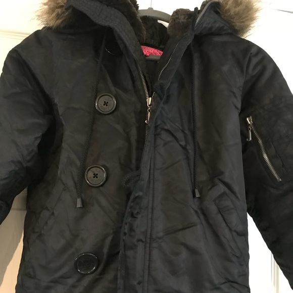 Juicy Jacket - Picture 2 of 8